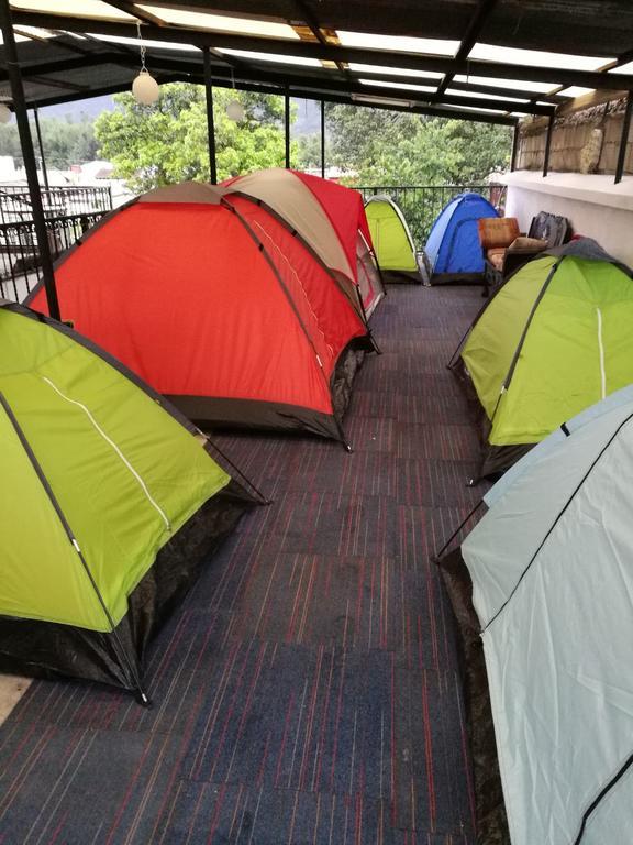 Camping & Travel Antigua ภายนอก รูปภาพ