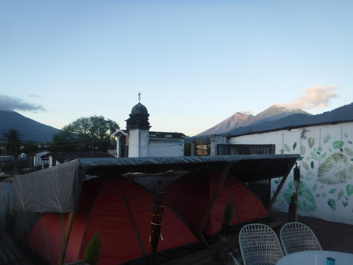 Camping & Travel Antigua ภายนอก รูปภาพ