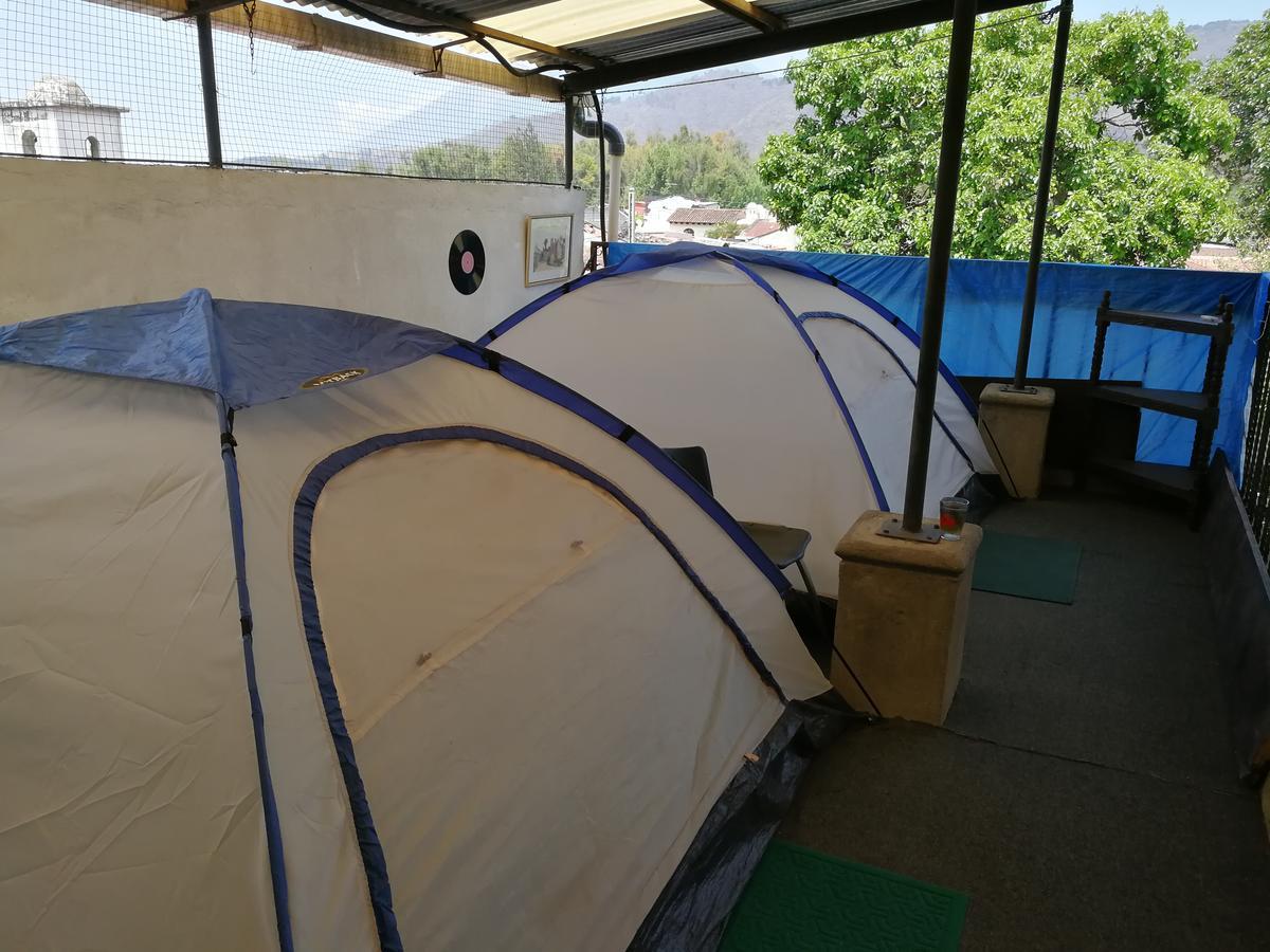 Camping & Travel Antigua ภายนอก รูปภาพ