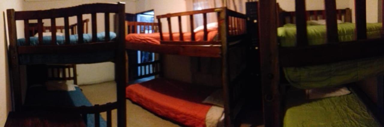 Camping & Travel Antigua ภายนอก รูปภาพ